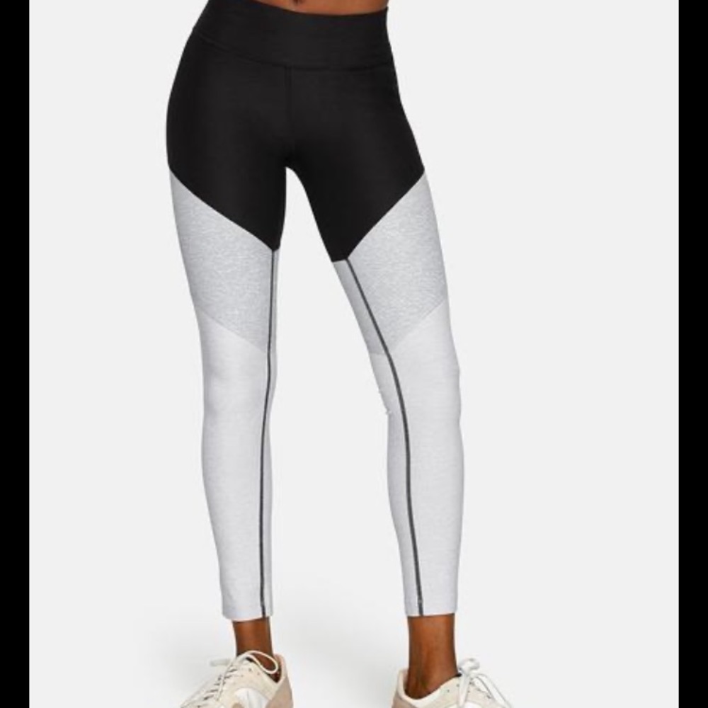 Outdoor voices 7/8 springs leggings